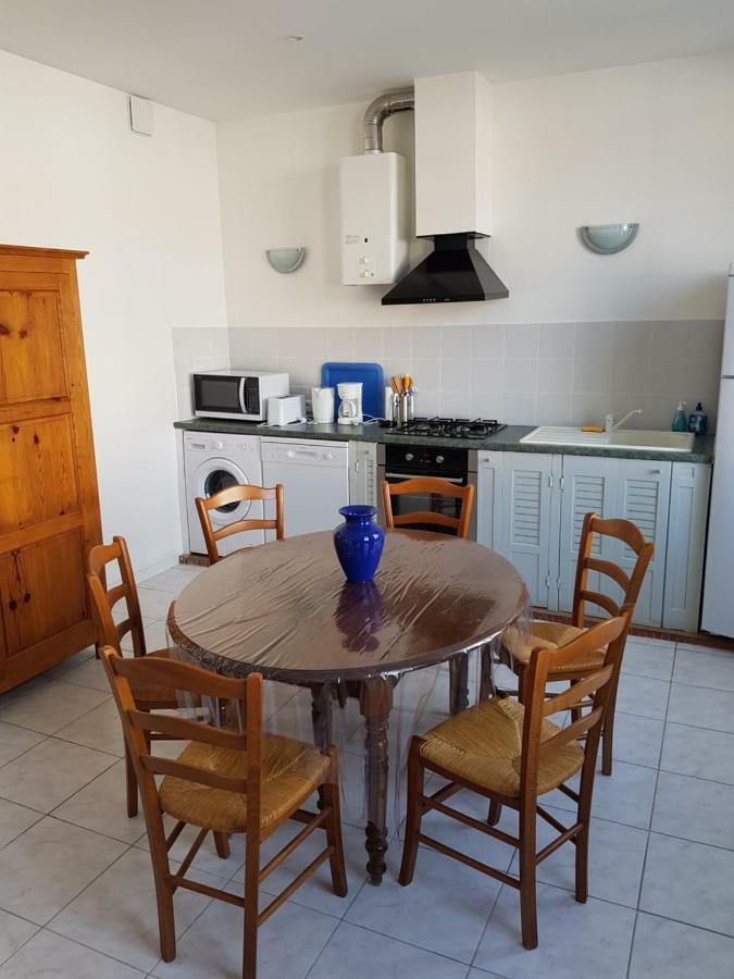 Tout A Pied Au Coeur De Royan Exterior photo